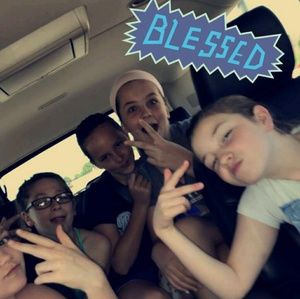 Meet your Posher, Lanie